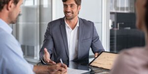 La importancia de la consultoría empresarial para mejorar la competitividad de tu empresa